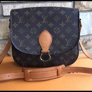 🌟 AUTHENTIC Louis Vuitton Crossbody